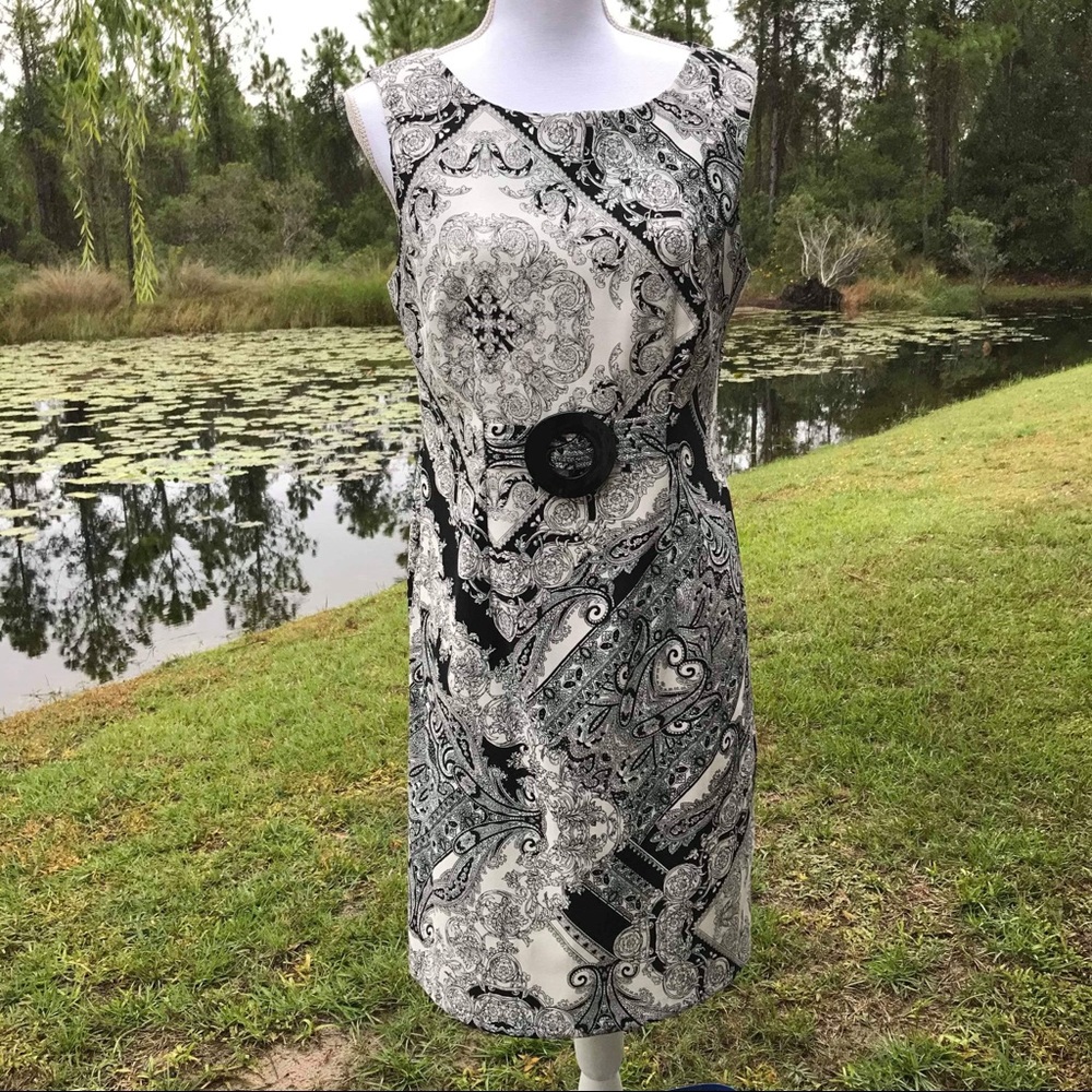 NWOT connected Apparel Women’s Dress Size 10